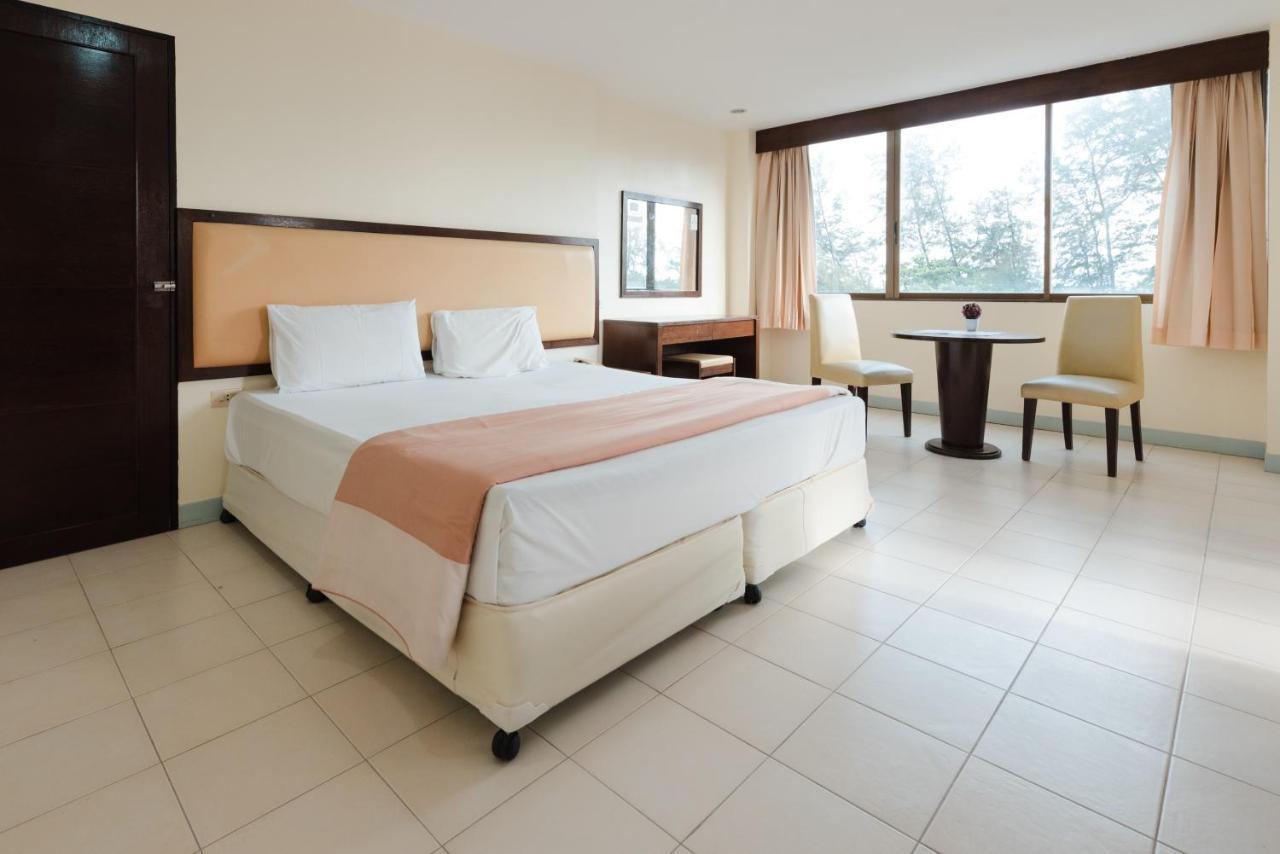 Nice Beach Hotel Районг Экстерьер фото